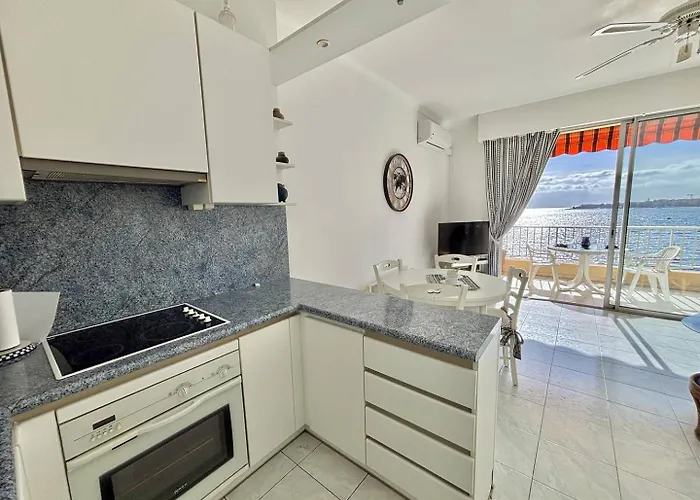 Corse Azur Pieds Dans L'eau Appartement *